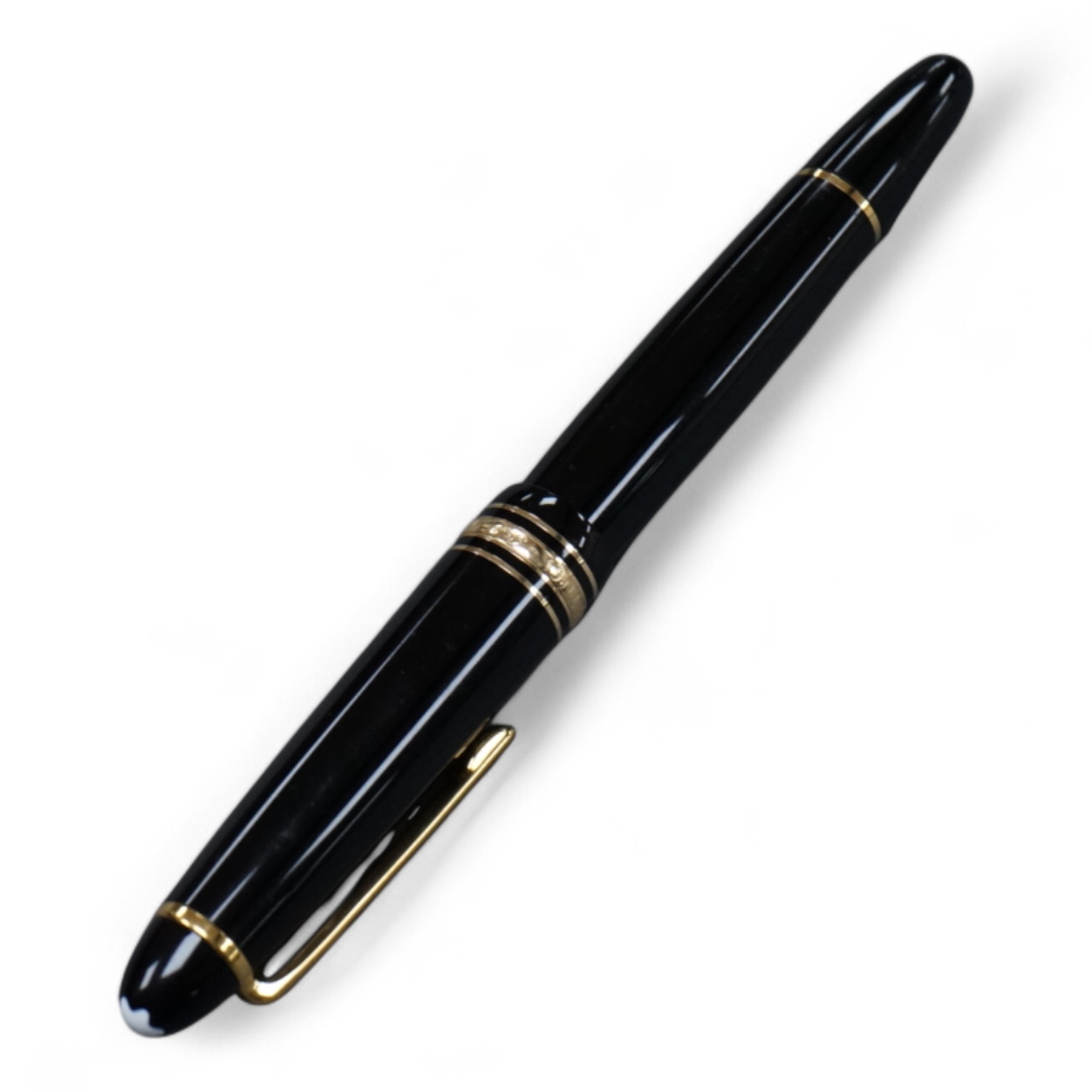 A Montblanc Meisterstuck fountain pen with 14k nib